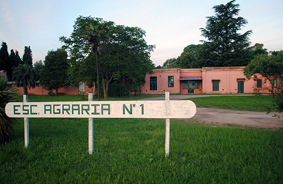 La Escuela Agraria recibió un subsidio para obras en la planta de elaboración de productos lácteos La Escuela Agraria recibió un subsidio para obras en la planta de elaboración de productos lácteos