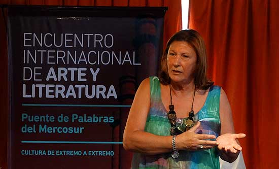 Reconocimiento para la directora de la escuela del penal Reconocimiento para la directora de la escuela del penal