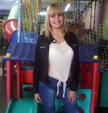 Buscan dar con el paradero de una joven Buscan dar con el paradero de una joven